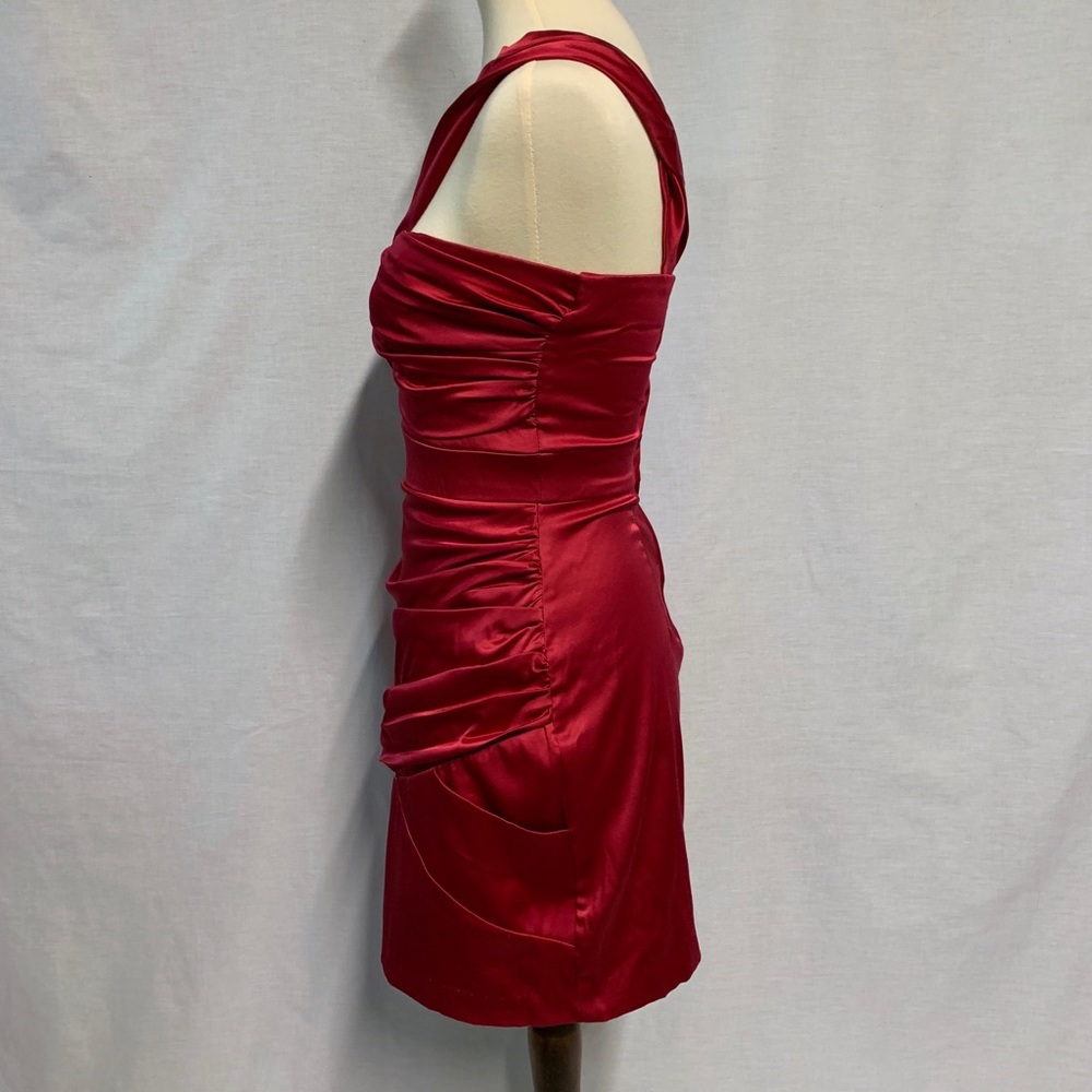 Homecoming dress - Picture 4 of 8